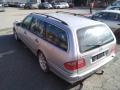 Kuva 4: Mercedes-Benz E 320 V6 4matic 1999