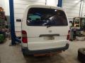 Kuva 4: Toyota Hiace 2,4D lyhyt -97  1997