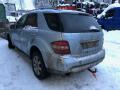 Kuva 4: Mercedes-Benz ML 280-500 (W164) 05->> 2006