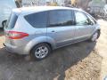 Kuva 4: Ford S-Max 1.6 EcoBoost Tila-auto 2011