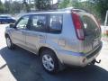 Kuva 4: Nissan X-trail 5D SUV 2.5i A/T 2005