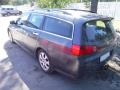 Kuva 4: Honda Accord CM 5D Tourer 2.0i MT5 2006