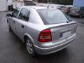 Kuva 4: Opel Astra G 5D HB 1.6i 16V MT5 2001