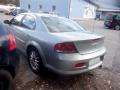 Kuva 4: Chrysler Sebring 4D Sedan 2.7i V6 A/T LX 2003