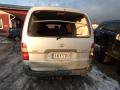 Kuva 4: Toyota Hiace 2.5 D-4D 4WD pitk 2006