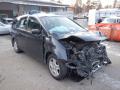 Kuva 4: Honda Stream 5D MPV 2.0i ES MT5 7-Henk. 2002