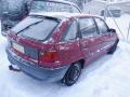 Kuva 4: Opel Astra F Facelift 5D HB 1.6i GL 1995