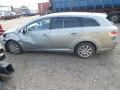 Kuva 4: Toyota avensis 2.0 D-4D Linea Sol Farmari 2009