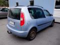 Kuva 4: Skoda Roomster 5D MPV 1.9TDI MT5 2008