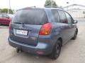 Kuva 4: TOYOTA COROLLA Verso 1.8 VVT-i 135hv  2003