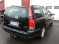 Kuva 4: Volvo V70 II (SW, P80_) 2.4 D5 AWD 2003 163hv 2003