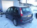 Kuva 4: Ford Focus C-Max 5D MPV 1.8i MT5 Ghia 2005