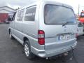 Kuva 4: Toyota Hiace  V  2.5 D-4D 4WD 117hv (LYHYT) 2009