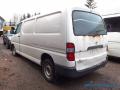 Kuva 4: Toyota Hiace  2.5 D-4D pitk takaveto -07 2007