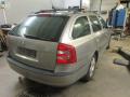 Kuva 4: Skoda Octavia II Combi 2.0 TDI 103 kW 2008