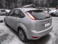 Kuva 4: Ford Focus 5D HB 1.6i A/T Ghia 2010