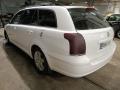 Kuva 4: Toyota Avensis 2.0 D4D Elegant Wagon -03 CDT250L-AWMGYW 2003