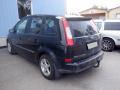 Kuva 4: Ford Focus C-Max I 5D MPV 1.8i MT5 2004