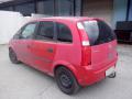 Kuva 4: Opel Meriva A 5D MPV 1.6i MT5 2003