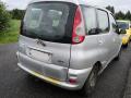 Kuva 4: Toyota Yaris Verso 1.3 -02 2002