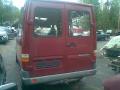 Kuva 4: Mercedes-Benz Sprinter 212D lyhyt 1995