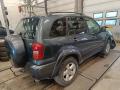 Kuva 4: Toyota RAV4 2.0 D4D -05 CLA21L-AWMNYW 2005