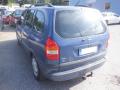 Kuva 4: Opel Zafira A 5D MPV 1.8i MT5 2002