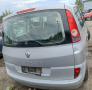 Kuva 4: Renault Grand Espace 2.0T 2005