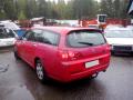 Kuva 4: Honda Accord CM 5D Tourer 2.0i MT5 Comfort 2003