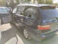 Kuva 4: Toyota Previa 2,0D4D  -03 2003