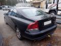 Kuva 4: Volvo S60 4D Sedan 2.4T A/T 2001