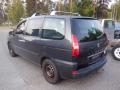 Kuva 4: Peugeot 807 5D MPV 2.2i MT5 2005