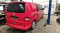 Kuva 4: Volkswagen Transporter pitk 2.5 TDI -06 2006