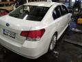 Kuva 4: Subaru Legacy 2.0 D AWD sedan -09 2009