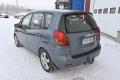 Kuva 4: Toyota Corolla Verso 2.0 D-4D (CDE120_) 2002