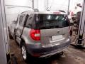 Kuva 4: Skoda Yeti Pre-Facelift 5D MPV 2.0TDI DSG 4X4 Experience 2013