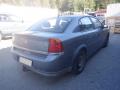 Kuva 4: Opel Vectra C Pre-Facelift 4D Sedan 1.8i MT5 2003