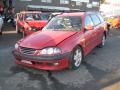 Kuva 4: Toyota Avensis 2.0i 16v 94kw farmari 2000