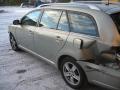 Kuva 4: Toyota Avensis D4D FARMARI  2006