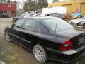 Kuva 4: Volvo S80 2001