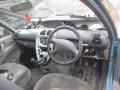 Kuva 5: Citroen Xsara Picasso 1,8 16V -01 2001