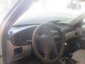 Kuva 5: Nissan Almera  2,2TD 5D HB -01 2000