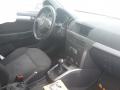 Kuva 5: Opel Astra 1.8 Ecotec Enjoy Special 5d 2006