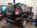 Kuva 5: Toyota Landcruiser 3.0D4D AUT-5-KDJ120L -06 2006