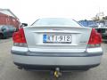 Kuva 5: Volvo S60 2.4 bensa turbo  2001