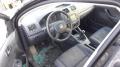 Kuva 5: Volkswagen Golf 1.6FSI 6v-man. 5d HB 2004