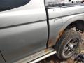 Kuva 5: Mitsubishi L200  2,5TD 4x4 -01 2001