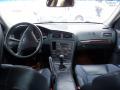 Kuva 5: Volvo S60 4D Sedan 2.4i MT5 2001