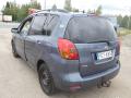 Kuva 5: TOYOTA COROLLA Verso 1.8 VVT-i 135hv  2003