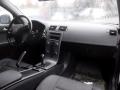 Kuva 5: Volvo V50 5D STW 2.0D Powershift Kinetic 2010